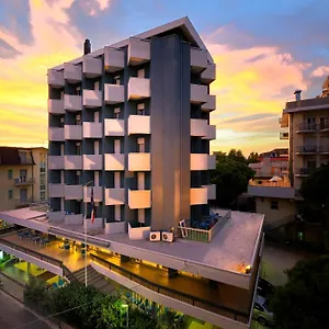hotel-raffaello-bellaria-igea-marina.emilia-romagnahotels.net/